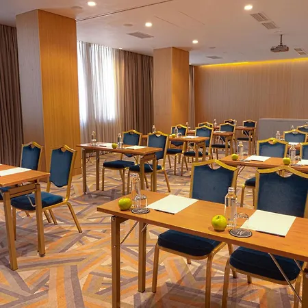 Maison - Mgallery Hotel